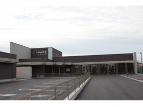 医療法人依仁会 ＭＭＳみんなの内科の外観